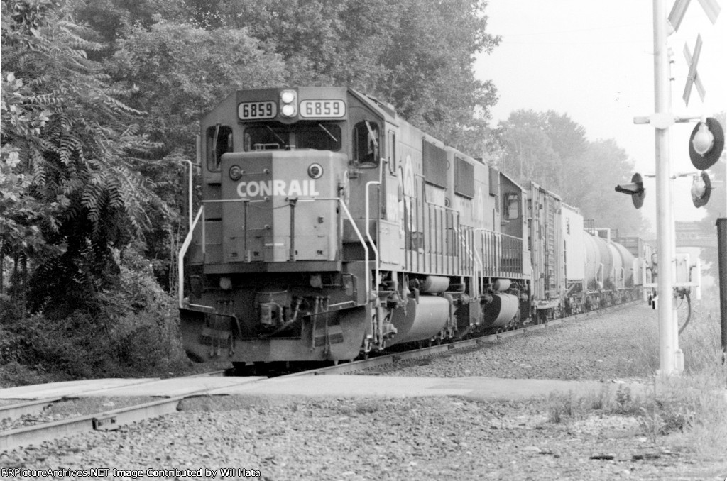 Conrail SD60 6859